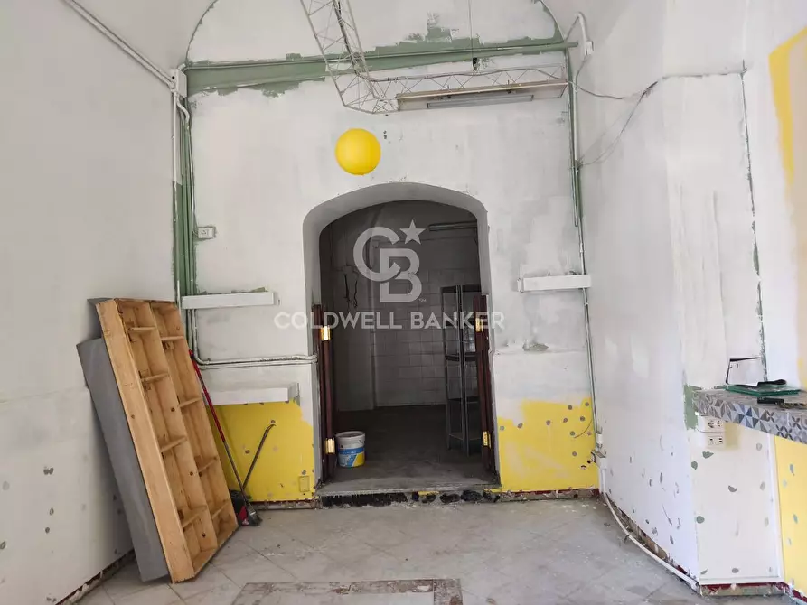 Immagine 3 di Locale commerciale in affitto  in Corso Savoia 85 a Acireale