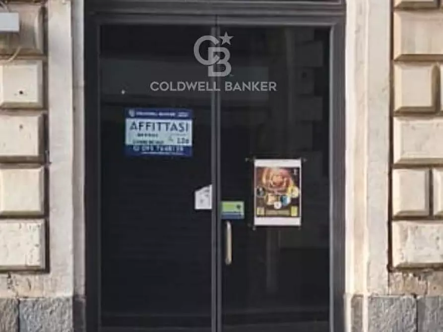 Immagine 1 di Attività commerciale in affitto  in Corso Savoia 89 a Acireale