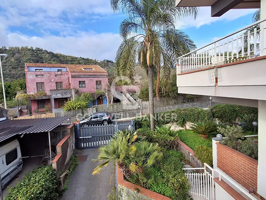 Immagine 17 di Appartamento in affitto  in Via Fossa 12 a Acireale