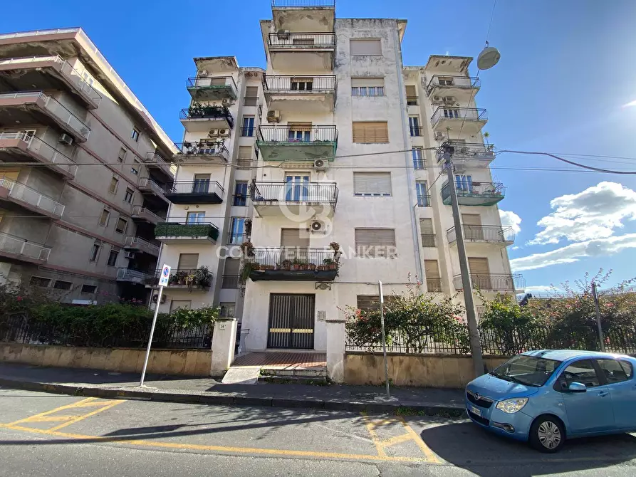 Immagine 4 di Appartamento in vendita  in Via del Bosco 54 a Catania