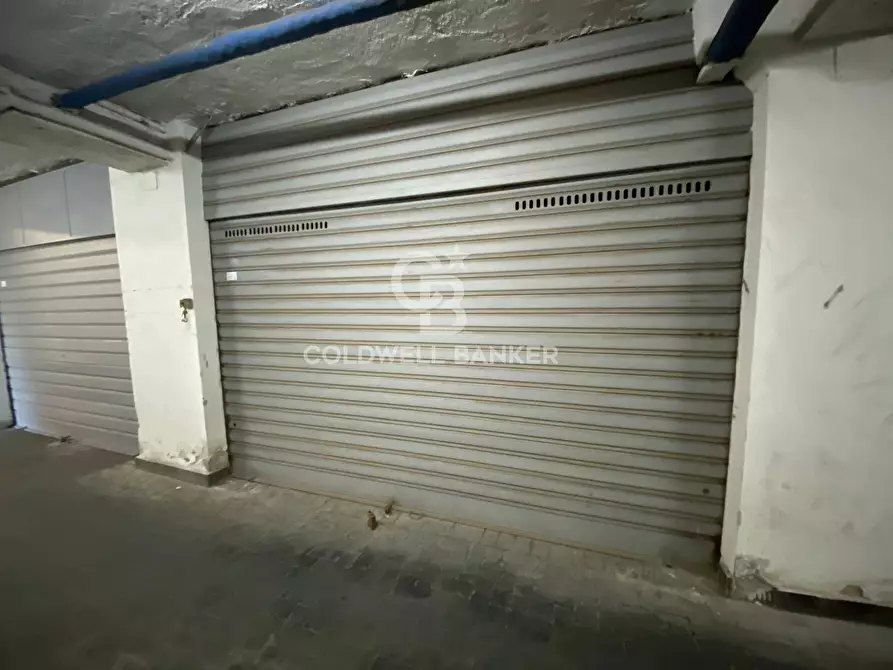 Immagine 50 di Appartamento in vendita  in Via del Bosco 54 a Catania