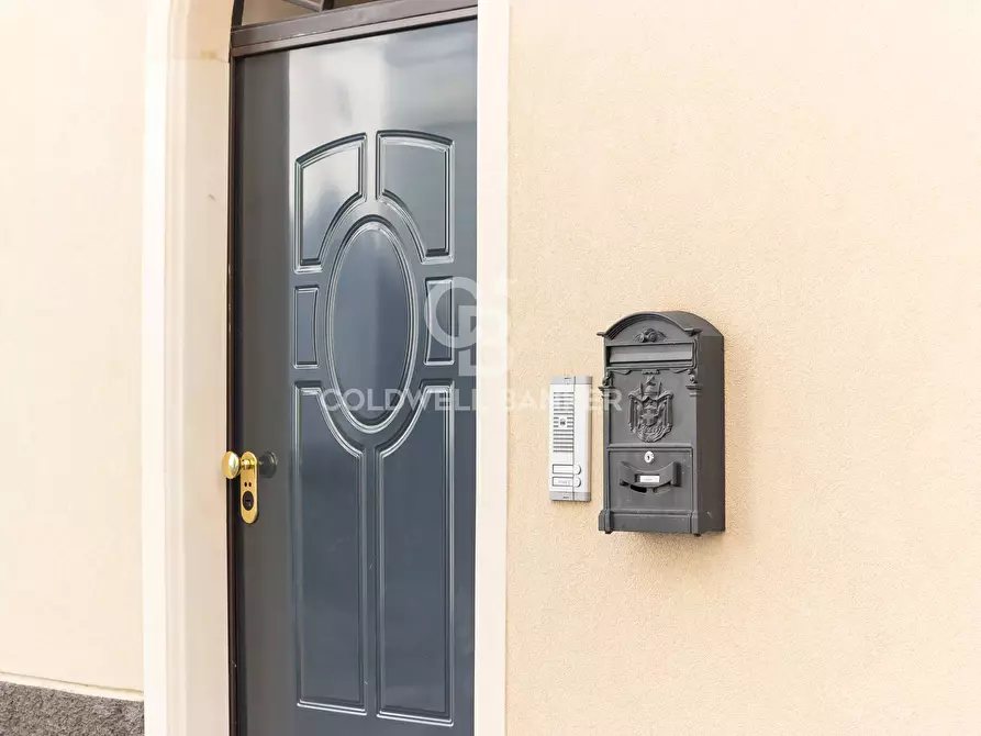 Immagine 1 di Casa indipendente in vendita  in via conte ruggero 125 a Gravina Di Catania