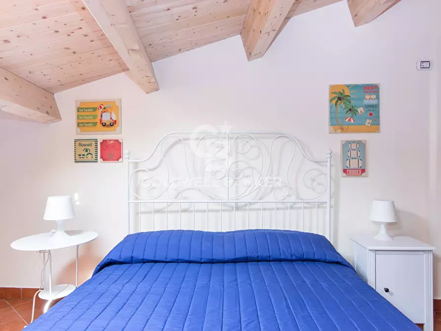 Immagine 10 di Casa indipendente in vendita  in via conte ruggero 125 a Gravina Di Catania