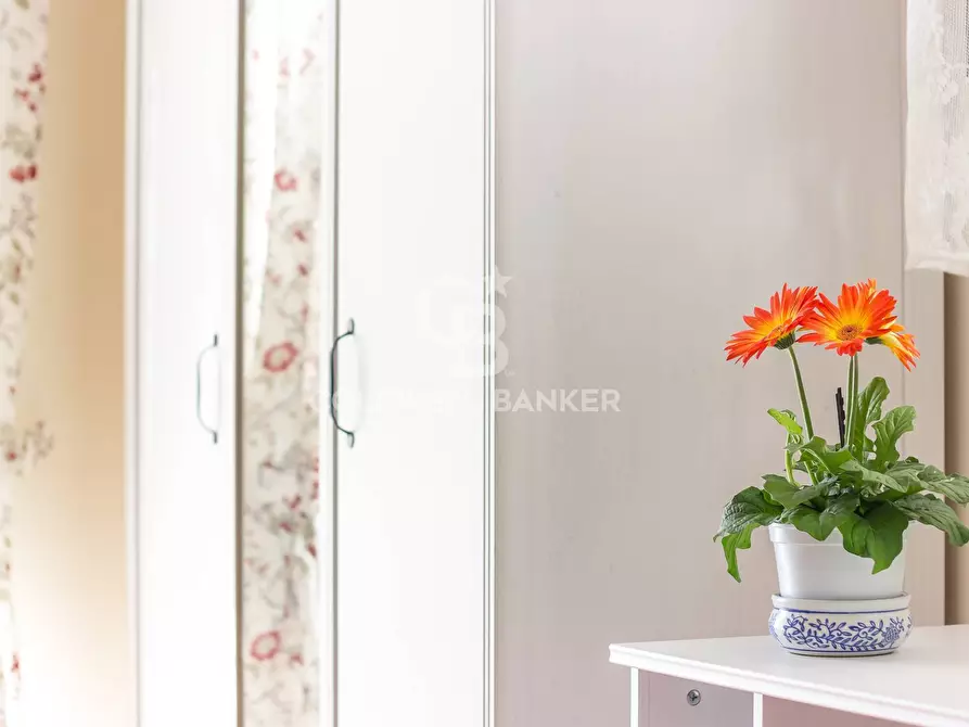 Immagine 31 di Casa indipendente in vendita  in via conte ruggero 125 a Gravina Di Catania