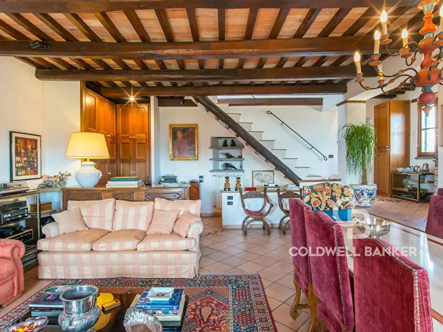 Immagine 3 di Appartamento in vendita  in Piazza dell'Oca 8 a Sutri