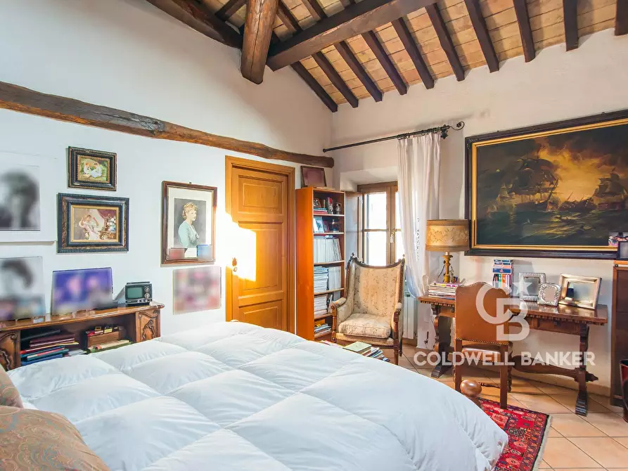 Immagine 10 di Appartamento in vendita  in Piazza dell'Oca 8 a Sutri