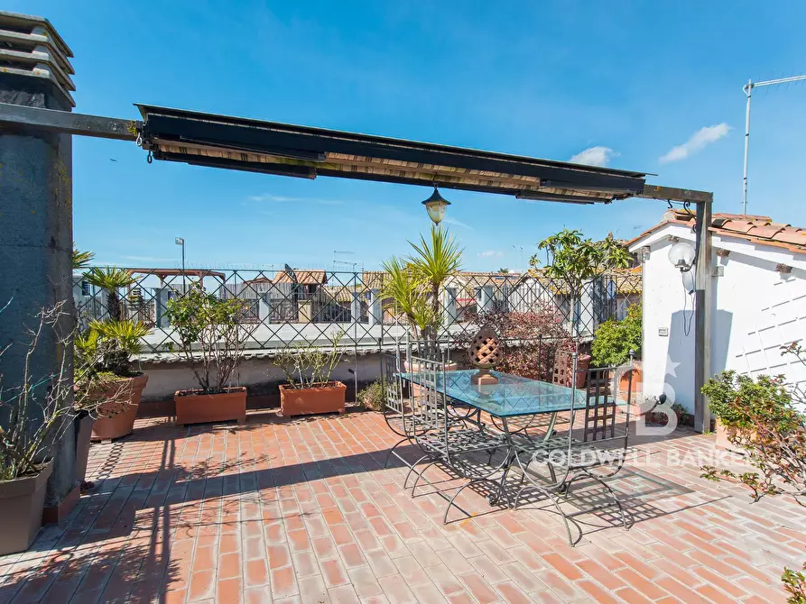 Immagine 23 di Appartamento in vendita  in Piazza dell'Oca 8 a Sutri