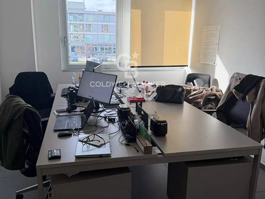 Immagine 5 di Ufficio in affitto  in Via La Louvriere 1A a Foligno