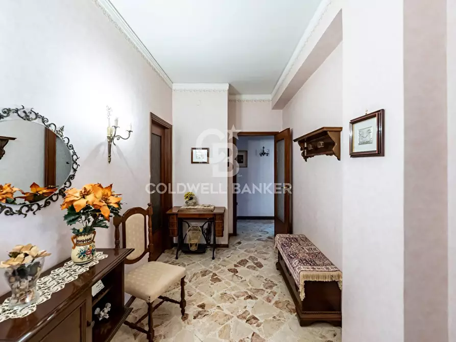 Immagine 3 di Appartamento in vendita  in VIA CARMELITANI 23 a San Giovanni La Punta