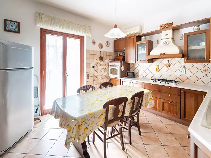 Immagine 9 di Appartamento in vendita  in VIA CARMELITANI 23 a San Giovanni La Punta