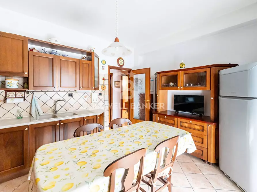 Immagine 10 di Appartamento in vendita  in VIA CARMELITANI 23 a San Giovanni La Punta