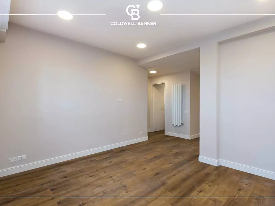 Immagine 5 di Appartamento in vendita  in Via Giuditta Levato 1 a Ciampino