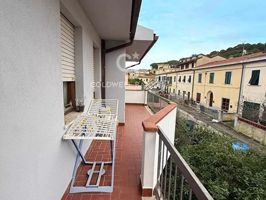 Immagine 12 di Appartamento in vendita  in Via del Vapelo a Campo Nell'elba