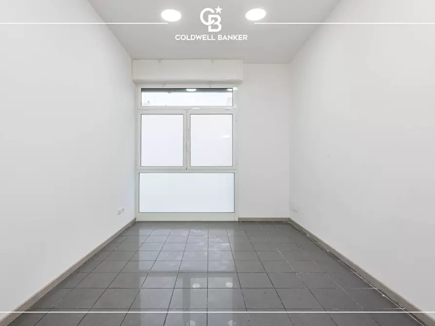 Immagine 7 di Locale commerciale in affitto  in Via Carlo Pirzio Biroli 115 a Ciampino