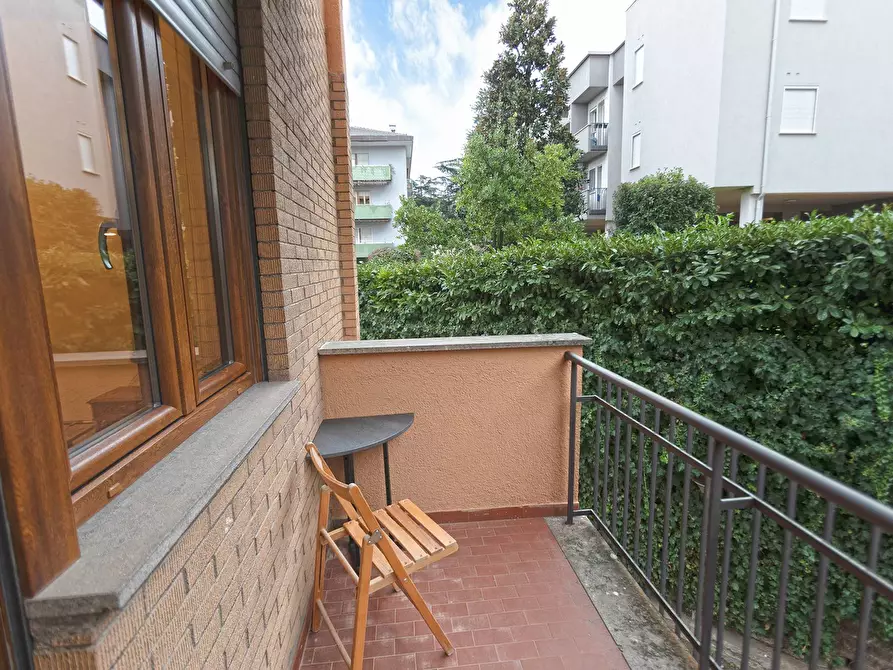 Immagine 13 di Camera in affitto  in Via Ciro Menotti a Viterbo