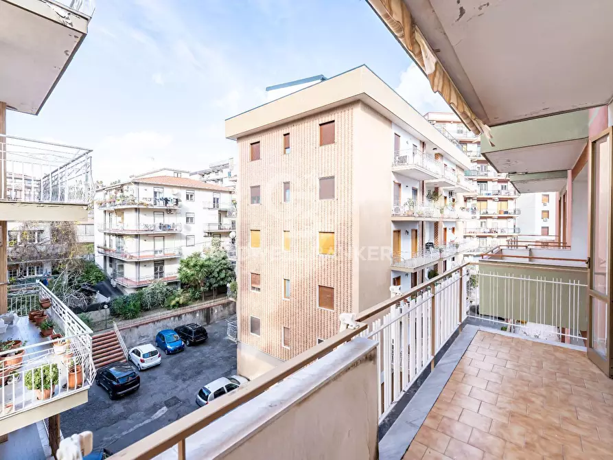 Immagine 9 di Appartamento in vendita  in Via Pietra dell'Ova 380 a Gravina Di Catania