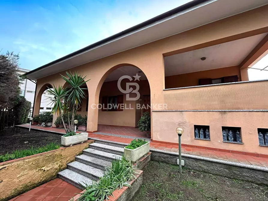 Immagine 3 di Villa in vendita  in Via Giacomo Puccini a Campo Nell'elba