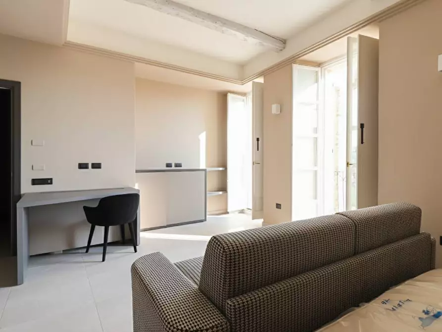 Immagine 16 di Albergo/B&B/Residence in vendita  in Via San Marsano a Costigliole D'asti