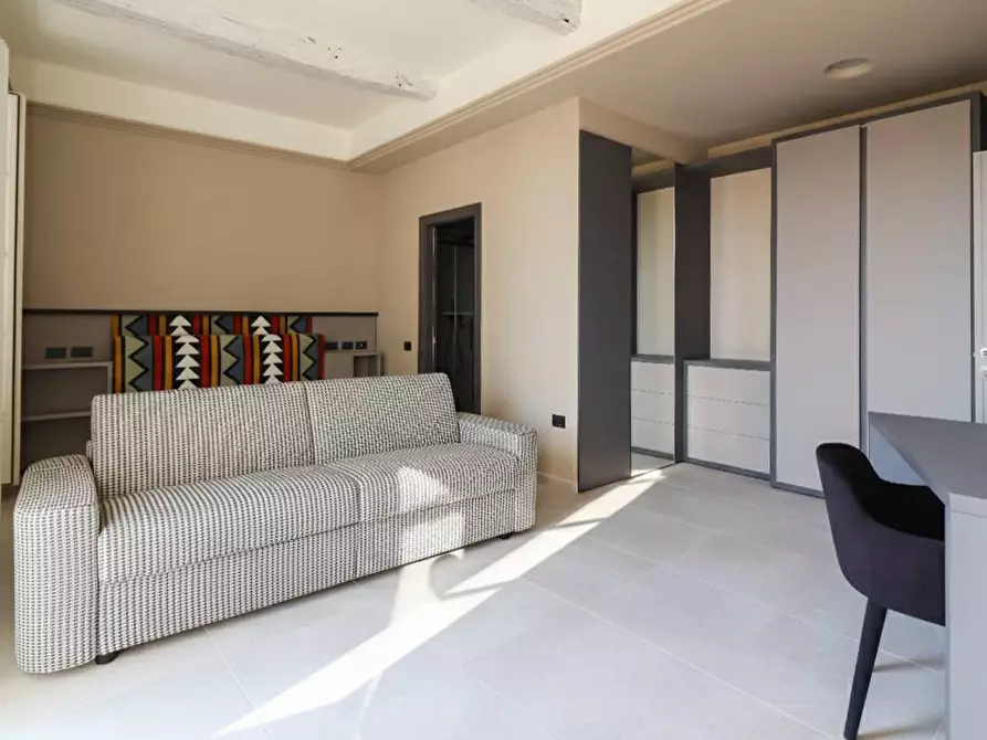 Immagine 74 di Albergo/B&B/Residence in vendita  in Via San Marsano a Costigliole D'asti