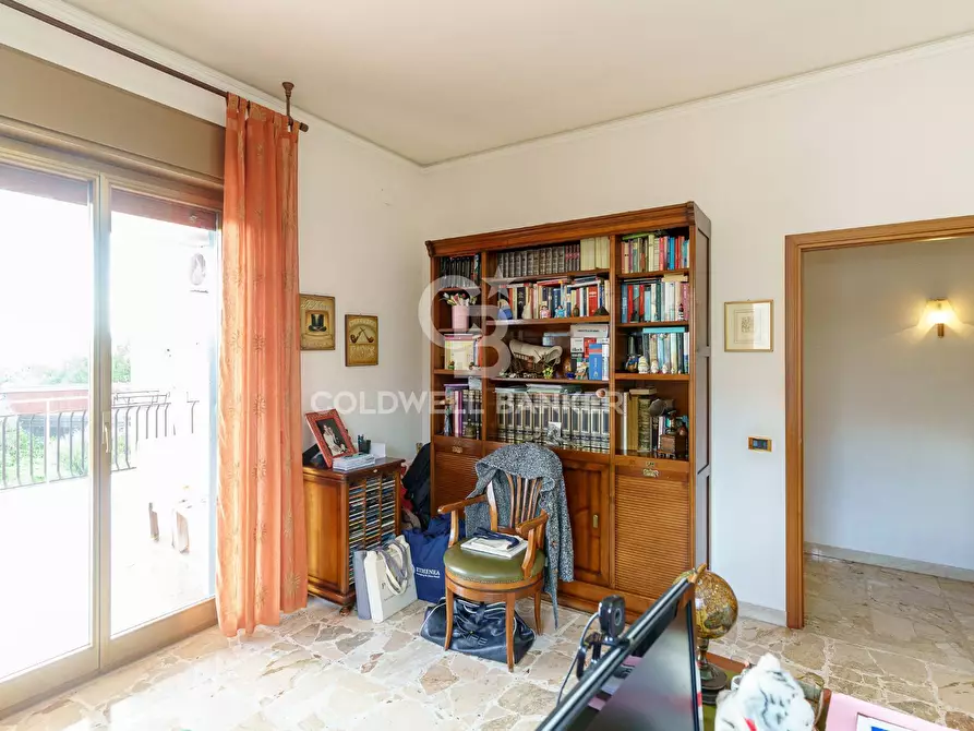 Immagine 8 di Appartamento in vendita  in via etnea 169 a Gravina Di Catania