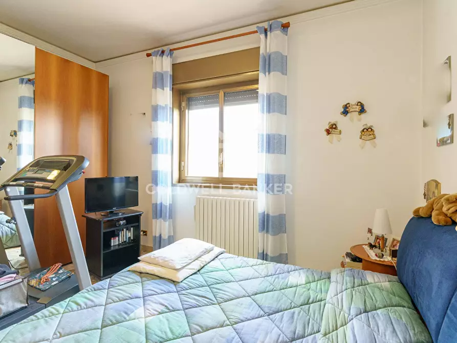 Immagine 10 di Appartamento in vendita  in via etnea 169 a Gravina Di Catania