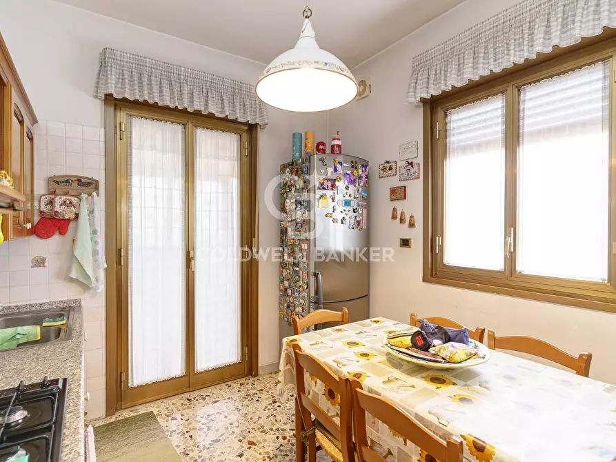 Immagine 20 di Appartamento in vendita  in via etnea 169 a Gravina Di Catania