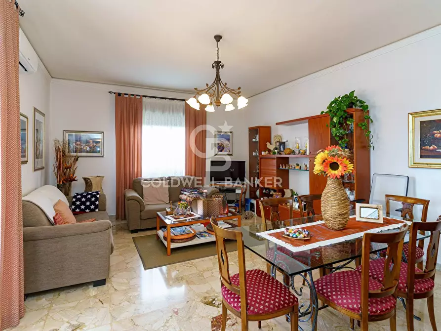 Immagine 27 di Appartamento in vendita  in via etnea 169 a Gravina Di Catania