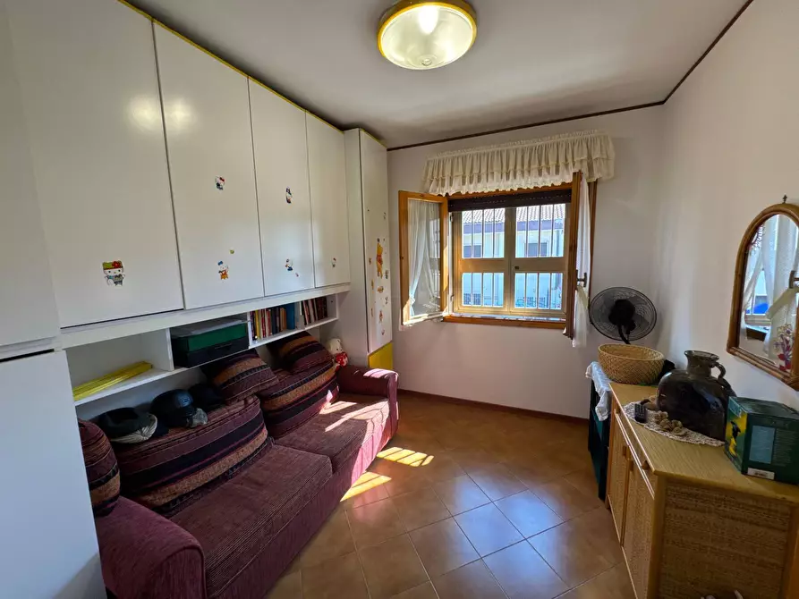 Immagine 8 di Appartamento in vendita  in via lago di como 14 a Pomezia