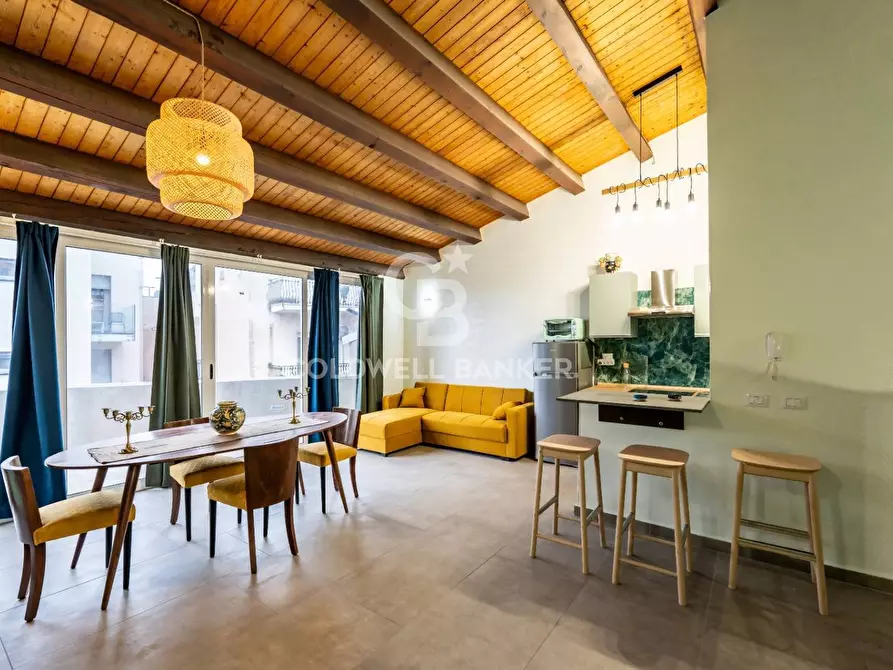 Immagine 1 di Appartamento in vendita  in Via Cristoforo Colombo 19-23 a Giardini-Naxos