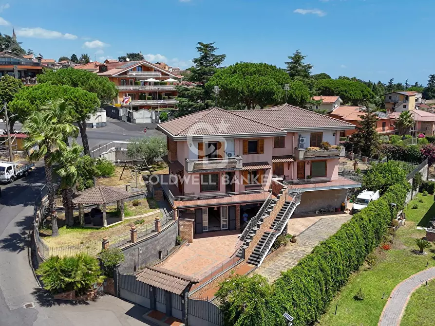 Immagine 1 di Villa in vendita  in via della costituzione 3 a Trecastagni