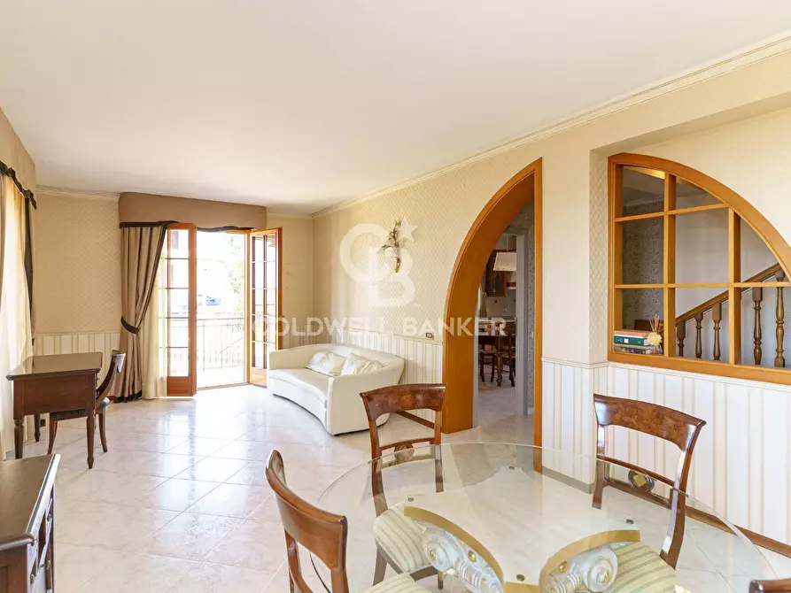 Immagine 12 di Villa in vendita  in via della costituzione 3 a Trecastagni