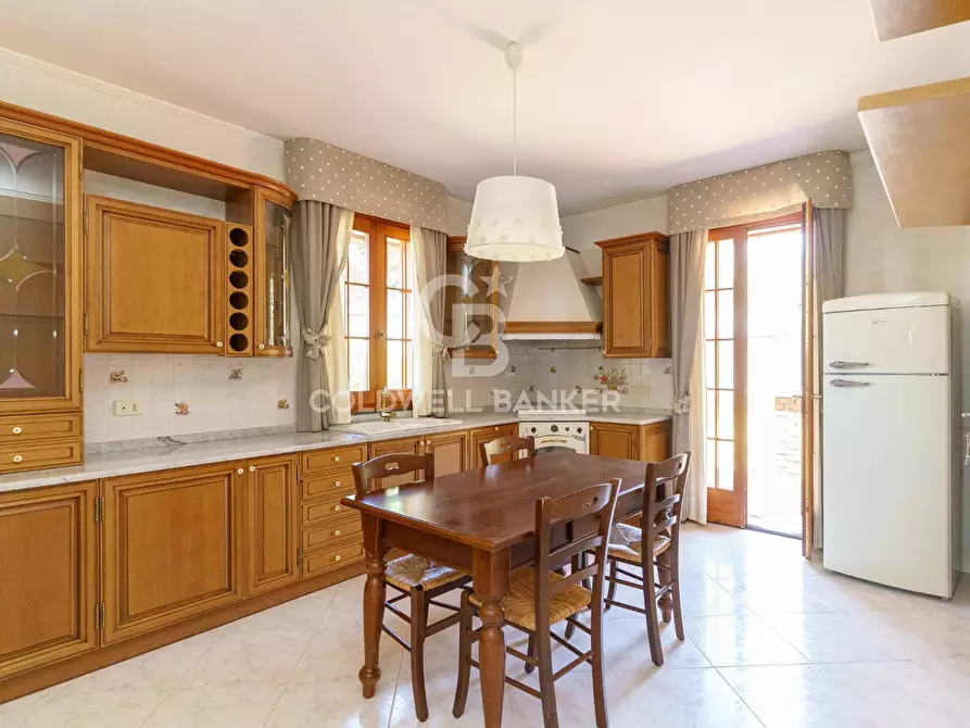 Immagine 18 di Villa in vendita  in via della costituzione 3 a Trecastagni