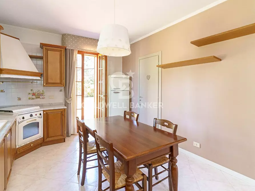 Immagine 19 di Villa in vendita  in via della costituzione 3 a Trecastagni