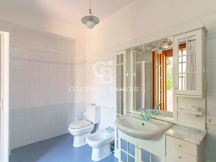 Immagine 24 di Villa in vendita  in via della costituzione 3 a Trecastagni