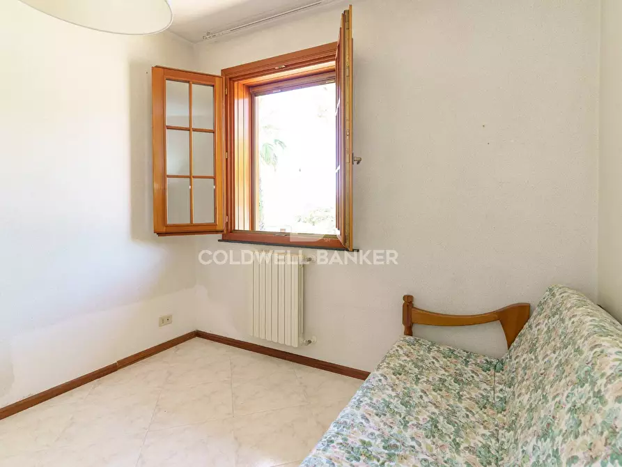 Immagine 33 di Villa in vendita  in via della costituzione 3 a Trecastagni
