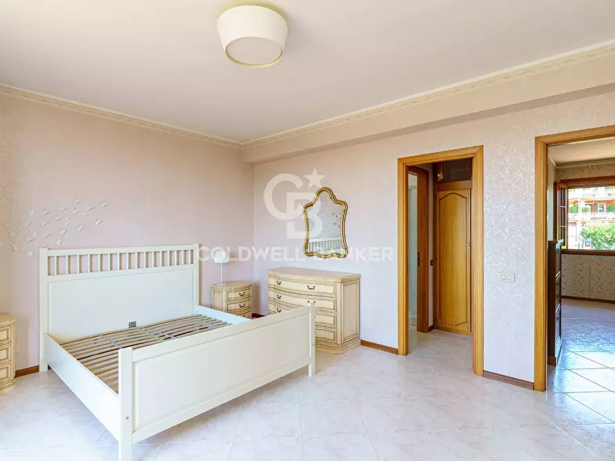 Immagine 39 di Villa in vendita  in via della costituzione 3 a Trecastagni