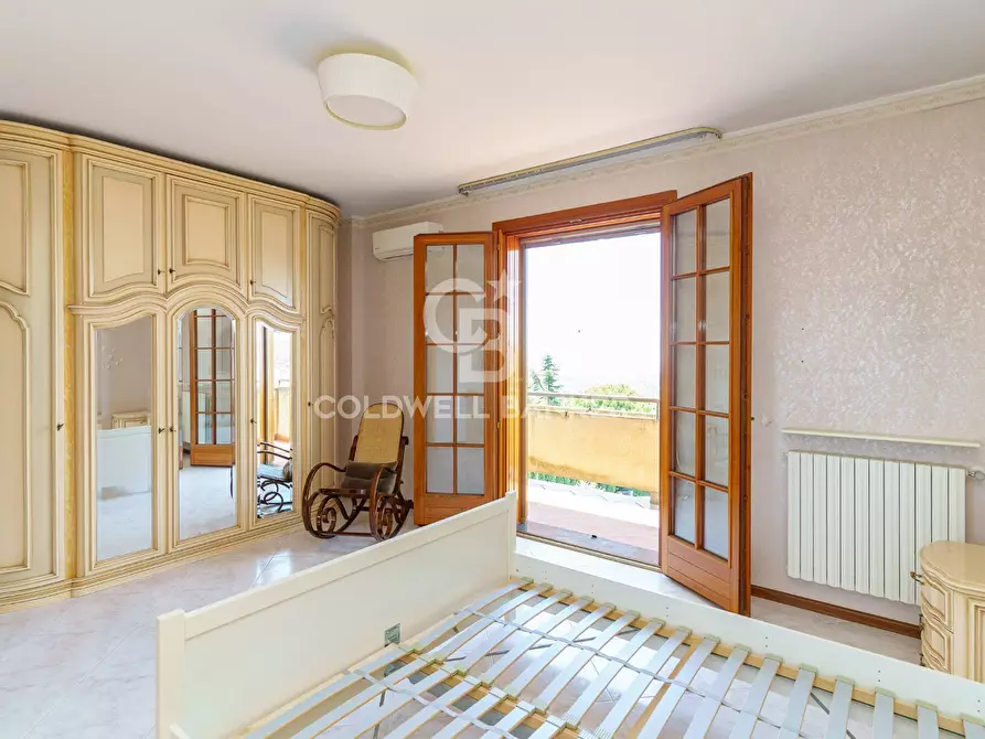 Immagine 41 di Villa in vendita  in via della costituzione 3 a Trecastagni