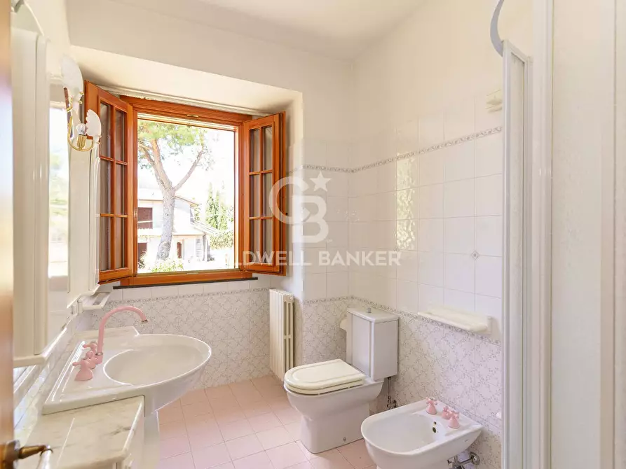 Immagine 42 di Villa in vendita  in via della costituzione 3 a Trecastagni