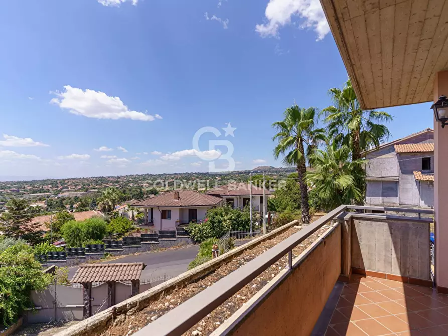 Immagine 47 di Villa in vendita  in via della costituzione 3 a Trecastagni