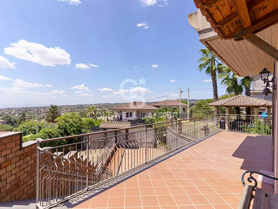 Immagine 54 di Villa in vendita  in via della costituzione 3 a Trecastagni