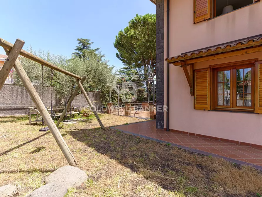 Immagine 57 di Villa in vendita  in via della costituzione 3 a Trecastagni