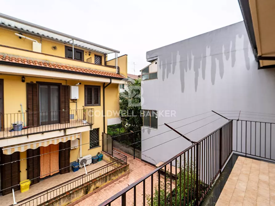 Immagine 24 di Appartamento in vendita  in Via Giuseppe Garibaldi 67 a Viagrande