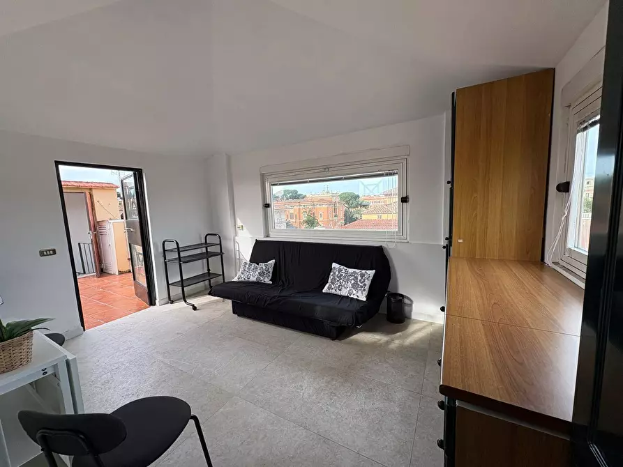 Immagine 5 di Appartamento in affitto  in Viale Regina Margherita a Roma