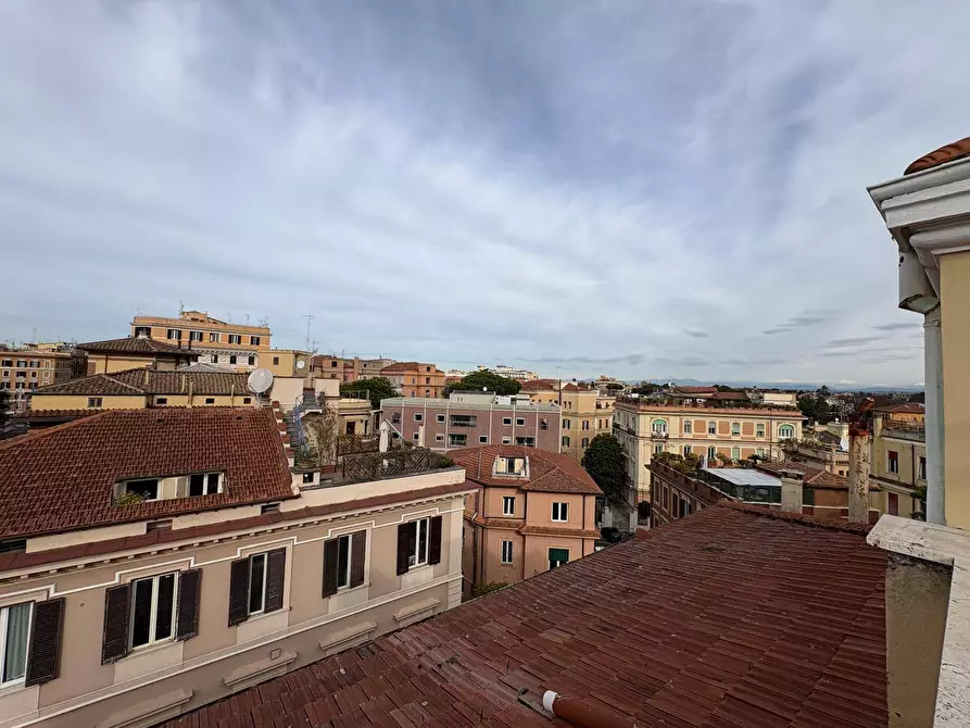 Immagine 13 di Appartamento in affitto  in Viale Regina Margherita a Roma