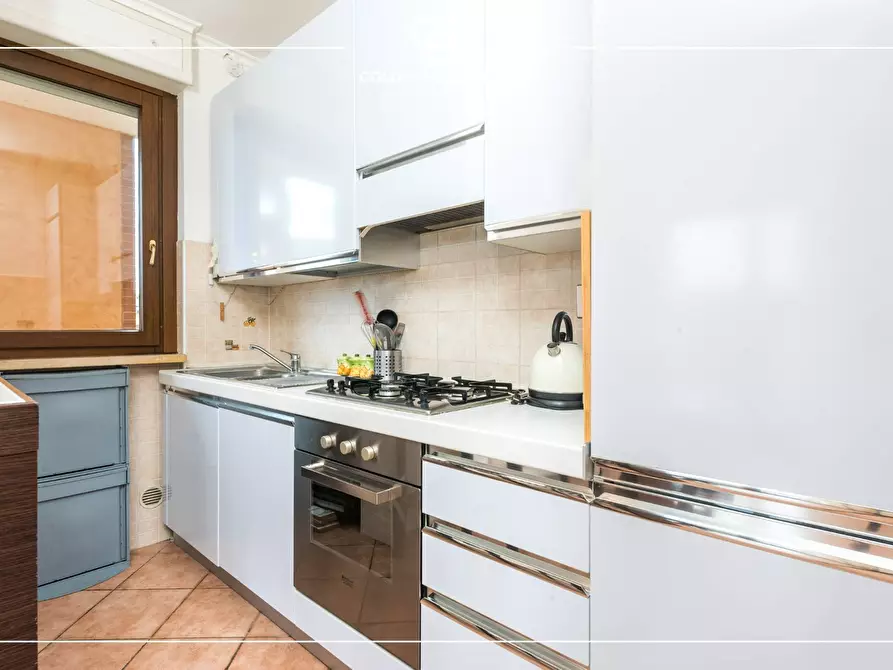 Immagine 13 di Appartamento in affitto  in Via IV Novembre 19 a Ciampino