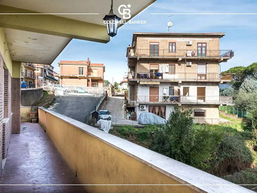 Immagine 11 di Appartamento in vendita  a Rignano Flaminio