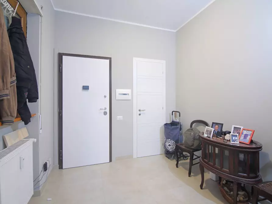 Immagine 9 di Appartamento in vendita  in Via Corrado Del Greco 40 a Roma