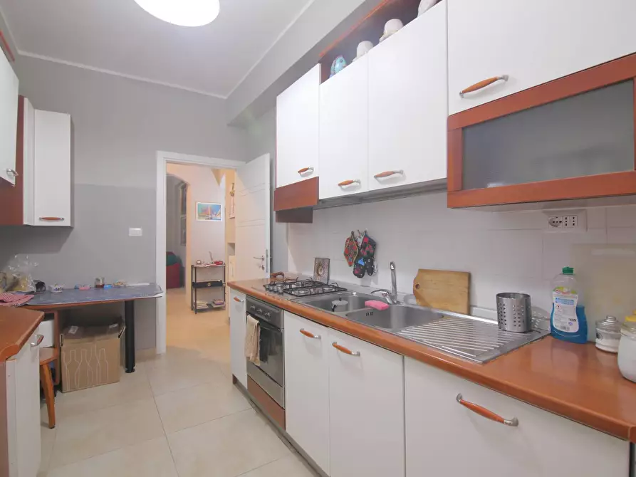 Immagine 16 di Appartamento in vendita  in Via Corrado Del Greco 40 a Roma