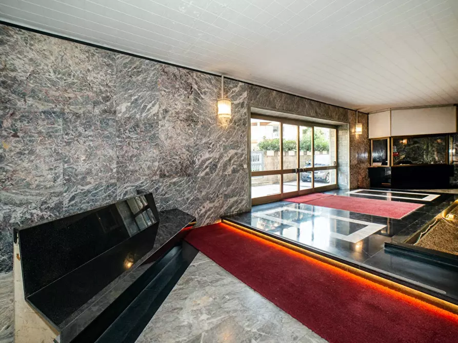 Immagine 14 di Appartamento in vendita  in Via Dei Monti Parioli 48 a Roma