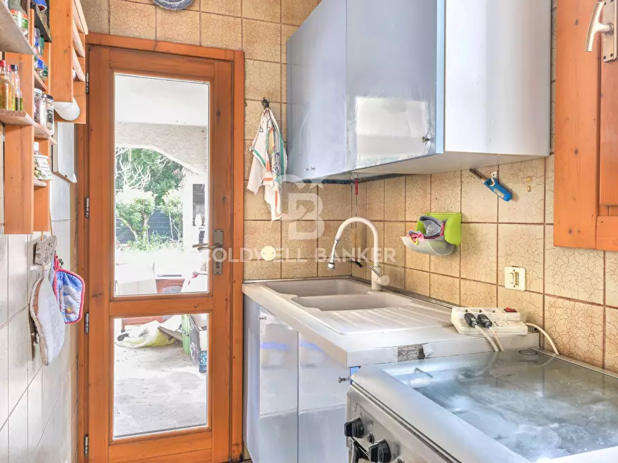 Immagine 7 di Appartamento in vendita  in Via Giuseppe Pietri a Campo Nell'elba